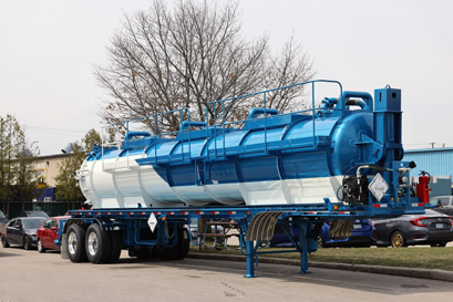 Illinin Environmental - Liquid Vac Dump Trailer vacuum truck